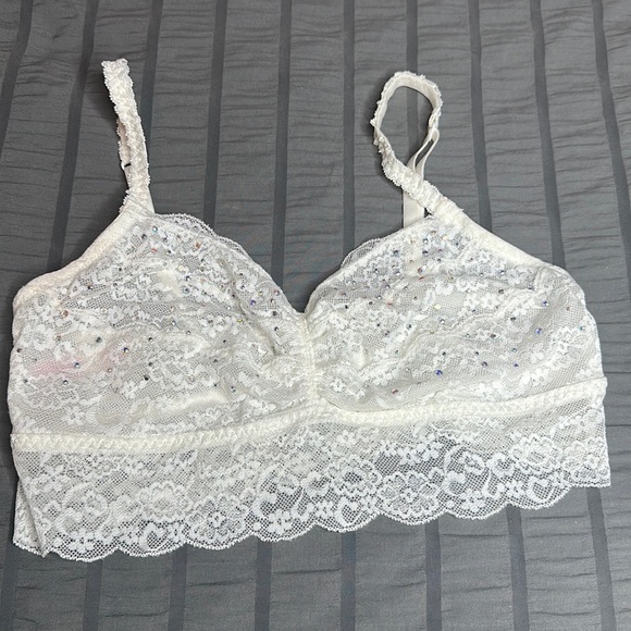 Victoria secret pink rhinestone bralette - Picture 2 of 4